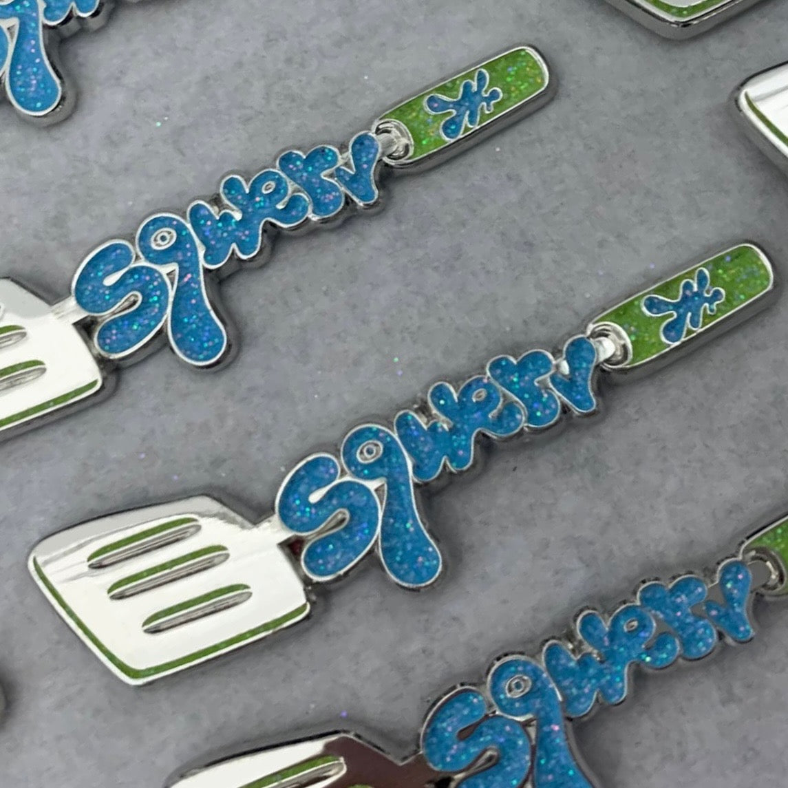 Spatula Friend Pin - Blue and Green