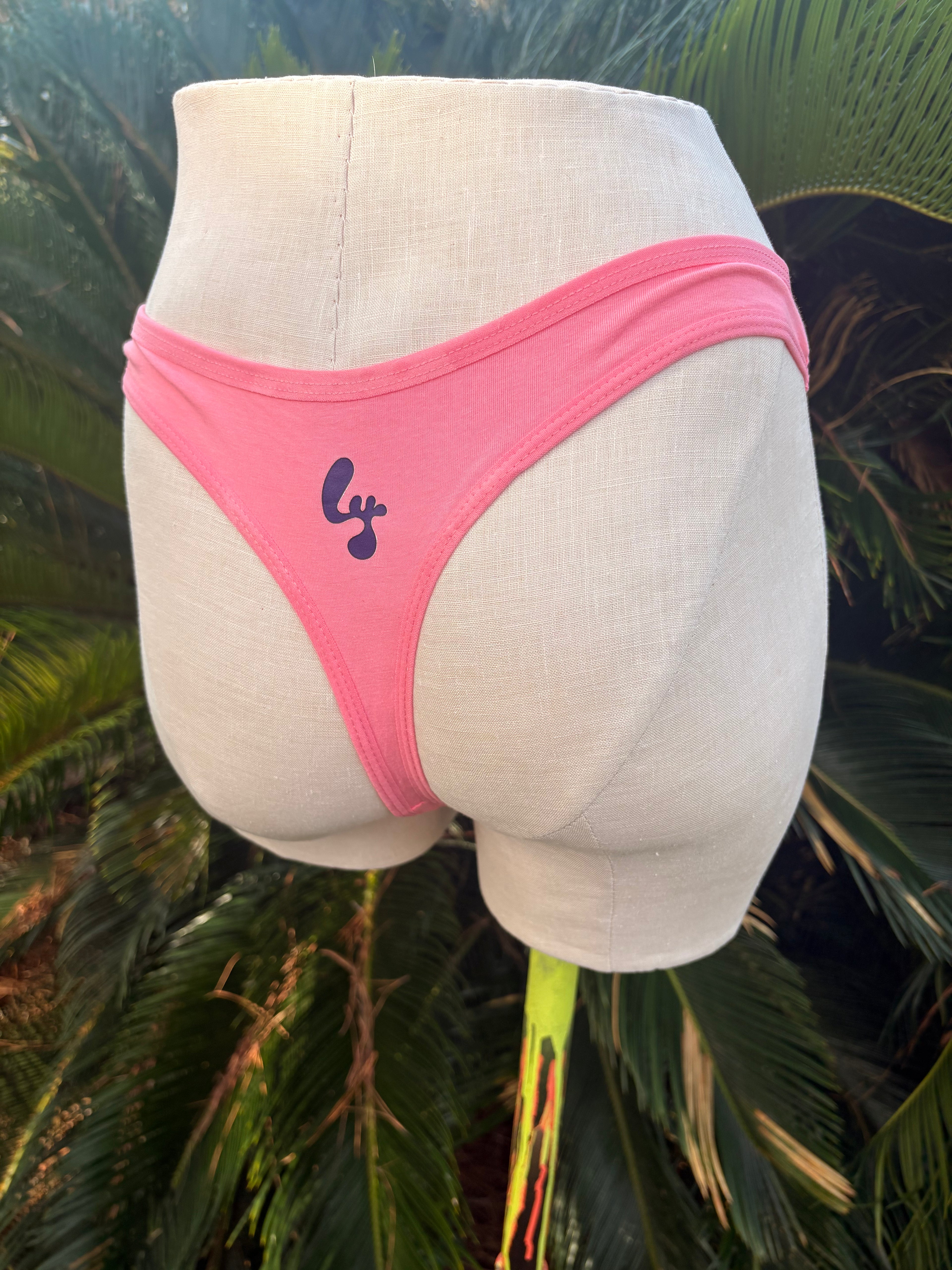 Sqwundies